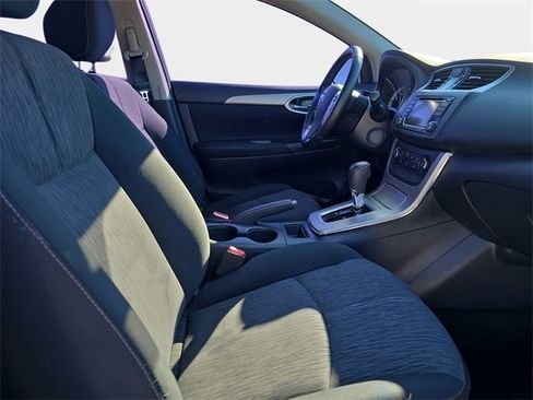Used 2015 Nissan Sentra SV image 12
