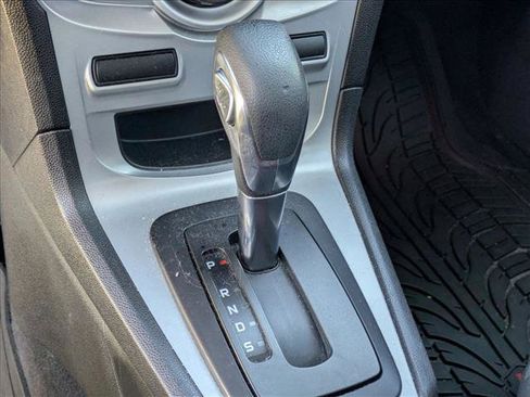 Used 2018 Ford Fiesta SE image 10