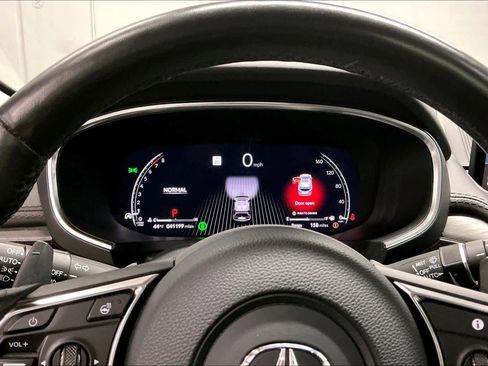 Used 2023 Acura MDX SH-AWD w/ Advance Package image 22