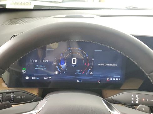 New 2026 Chevrolet Equinox ACTIV AWD/4WD image 25