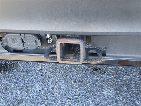 Used 2023 Ford Explorer ST-Line w/ Class IV Trailer Tow Package image 14