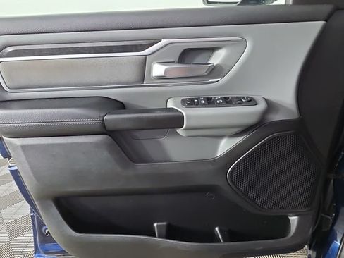 Used 2019 RAM 1500 Big Horn AWD/4WD image 32