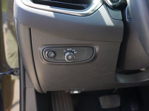 Certified 2024 Chevrolet Equinox LT AWD/4WD image 17