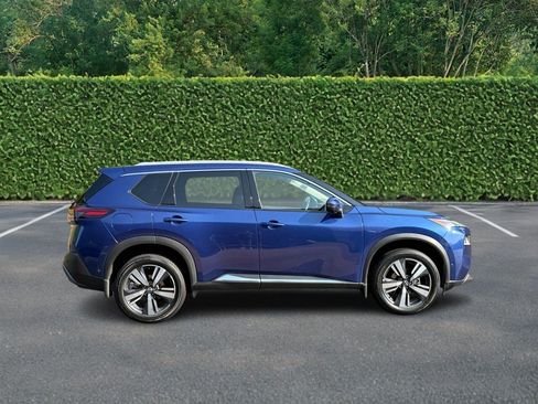 Used 2023 Nissan Rogue SL w/ SL Premium Package AWD/4WD image 2