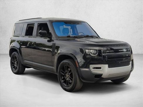 Used 2025 Land Rover Defender 110 S AWD/4WD image 3
