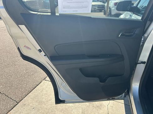 Used 2016 Chevrolet Equinox LT w/ Convenience Package image 13