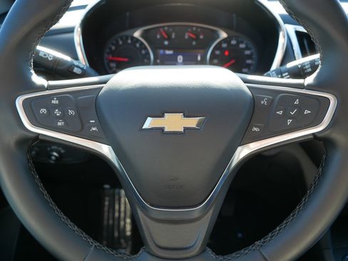 Used 2023 Chevrolet Equinox LT AWD/4WD image 25
