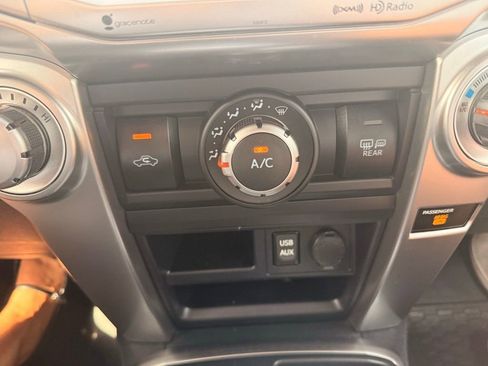 Used 2019 Toyota 4Runner SR5 Premium RWD image 21