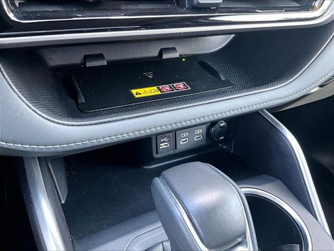 Used 2026 Toyota Highlander XLE AWD/4WD image 28