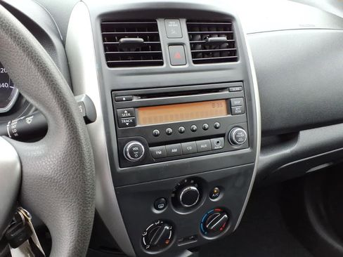 Used 2015 Nissan Versa Note S Plus FWD image 22