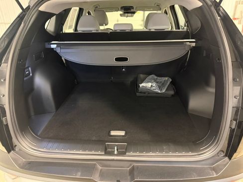Used 2025 Hyundai Tucson SE AWD/4WD image 20