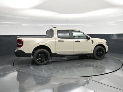 New 2025 Ford Maverick XLT w/ XLT Luxury Package