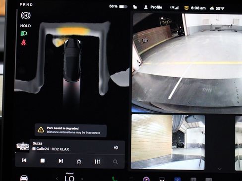 Used 2023 Tesla Model 3 Performance image 4