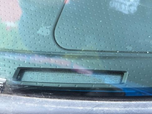 Used 2007 Toyota FJ Cruiser Base image 10