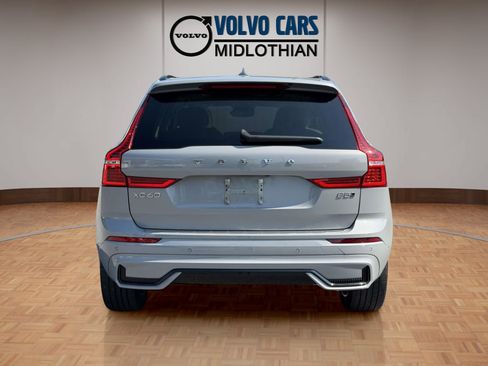 Used 2024 Volvo XC60 B5 Plus w/ Protection Package Premier AWD/4WD image 20