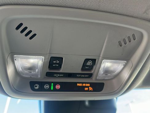 Used 2024 Chevrolet Malibu LT image 38