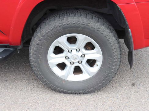 Used 2018 Toyota 4Runner SR5 image 9