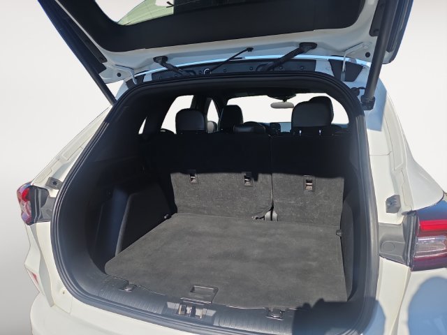 Used 2023 Ford Escape ST-Line w/ Tech Pack #1 FWD image 32