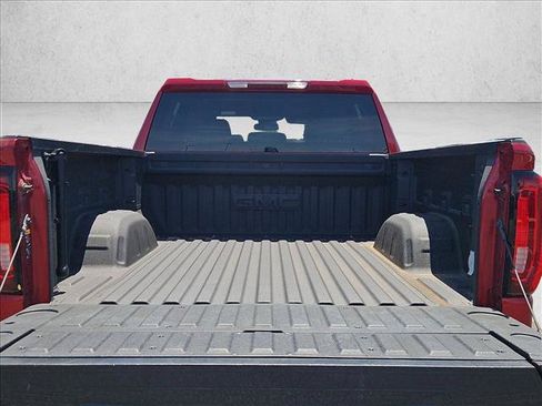 Used 2023 GMC Sierra 1500 SLT AWD/4WD image 10