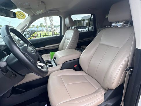 Used 2022 Ford Expedition Max XLT RWD image 29