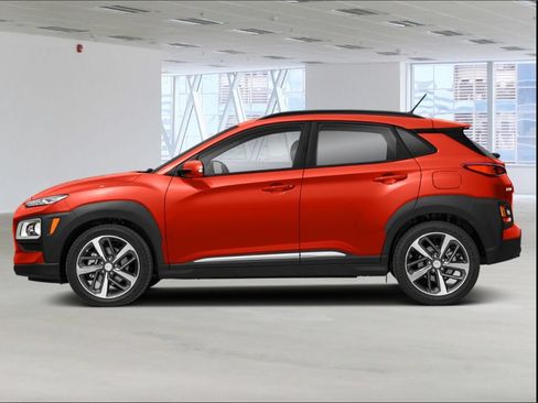 Used 2019 Hyundai Kona Ultimate FWD image 2