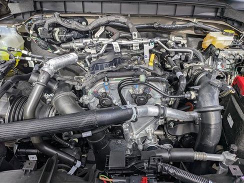 New 2026 Ford Bronco Big Bend w/ Black Diamond Package image 17