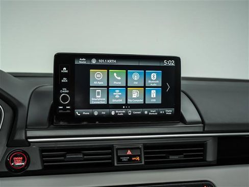 Used 2025 Honda Pilot EX-L image 21