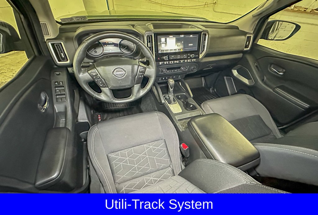 Used 2025 Nissan Frontier SV w/ SV Convenience Package AWD/4WD image 12