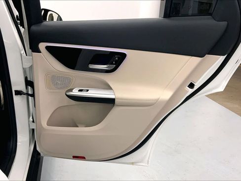 New 2026 Mercedes-Benz GLC 300 image 13