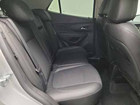 Used 2021 Buick Encore Preferred image 19