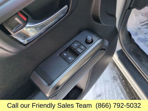 Used 2021 Toyota Tacoma TRD Off-Road w/ Technology Package image 14