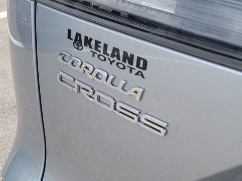 Used 2026 Toyota Corolla Cross L FWD image 6