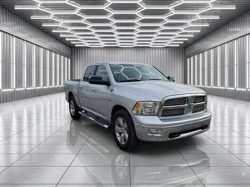 Used 2011 RAM 1500 Big Horn AWD/4WD image 4