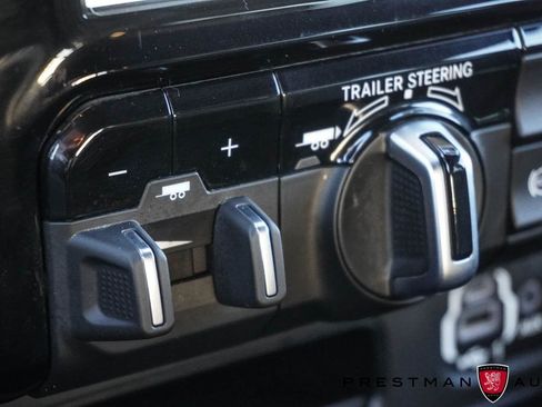 Used 2024 RAM 2500 Limited image 45