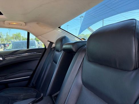 Used 2016 Chrysler 300 C AWD/4WD image 24