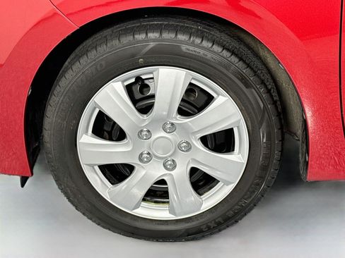 Used 2016 Toyota Corolla LE FWD image 28