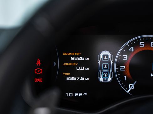 Used 2019 McLaren 570S Spider image 36