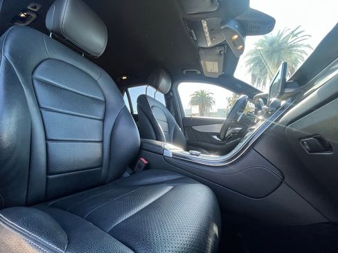 Used 2019 Mercedes-Benz GLC 300 GLC 300 w/ AMG Line image 13