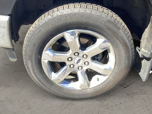 Used 2021 Ford F150 Lariat w/ Equipment Group 502A High AWD/4WD image 11