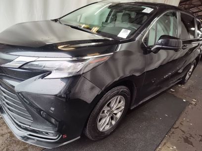 Certified 2024 Toyota Sienna LE