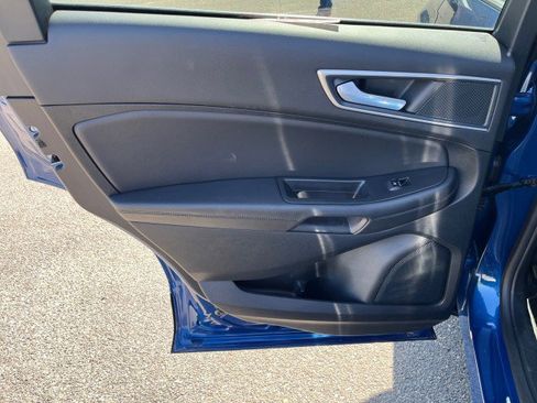 Used 2024 Ford Edge SEL image 24