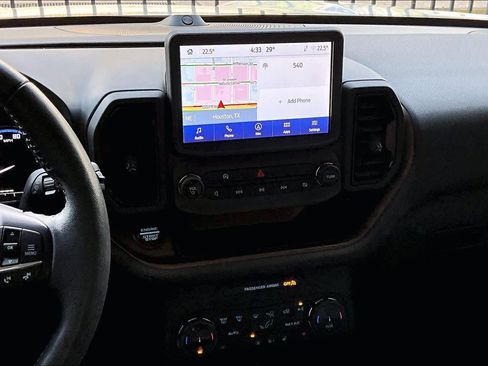 Used 2023 Ford Bronco Sport Outer Banks w/ Tech Package image 6