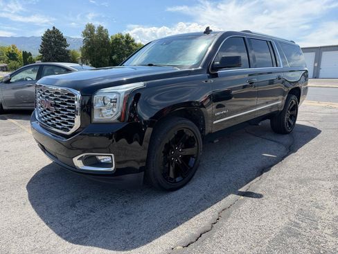 Used 2015 GMC Yukon XL Denali AWD/4WD image 2