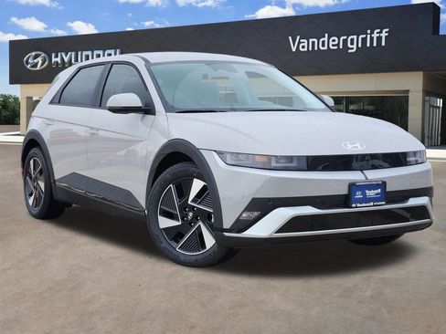 New 2026 Hyundai Ioniq 5 SE image 1