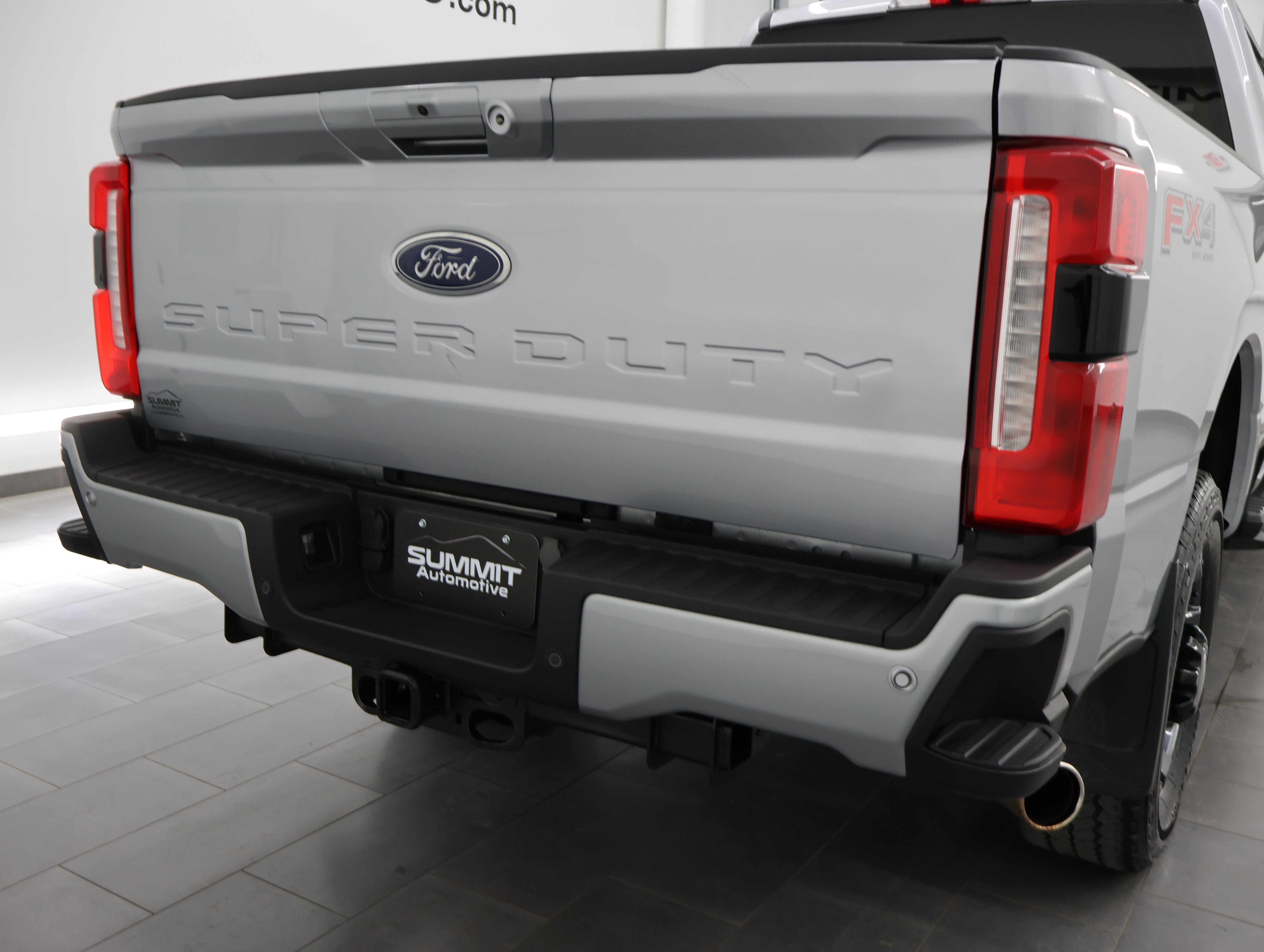 Used 2023 Ford F350 Lariat w/ Lariat Ultimate Package AWD/4WD image 31