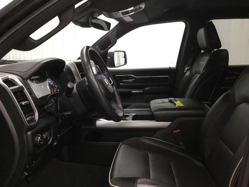 Used 2023 RAM 1500 Laramie AWD/4WD image 5