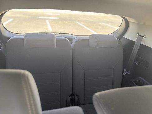 Used 2019 Kia Sorento L image 21