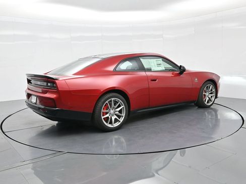 Used 2024 Dodge Charger Daytona Scat Pack w/ Plus Group AWD/4WD image 7