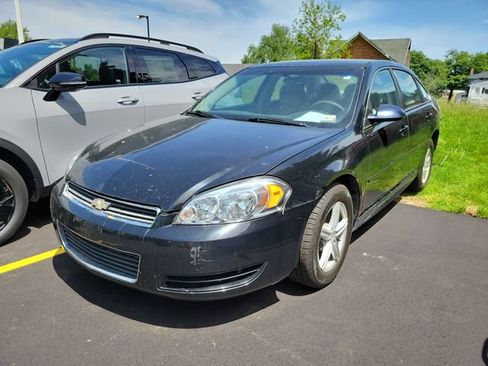 Used 2011 Chevrolet Impala LS FWD image 5