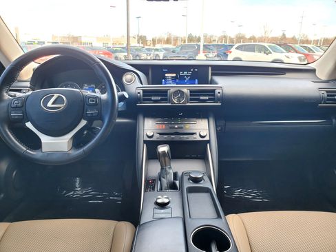 Used 2018 Lexus IS 300 w/ Accessory Package 2 RWD image 8